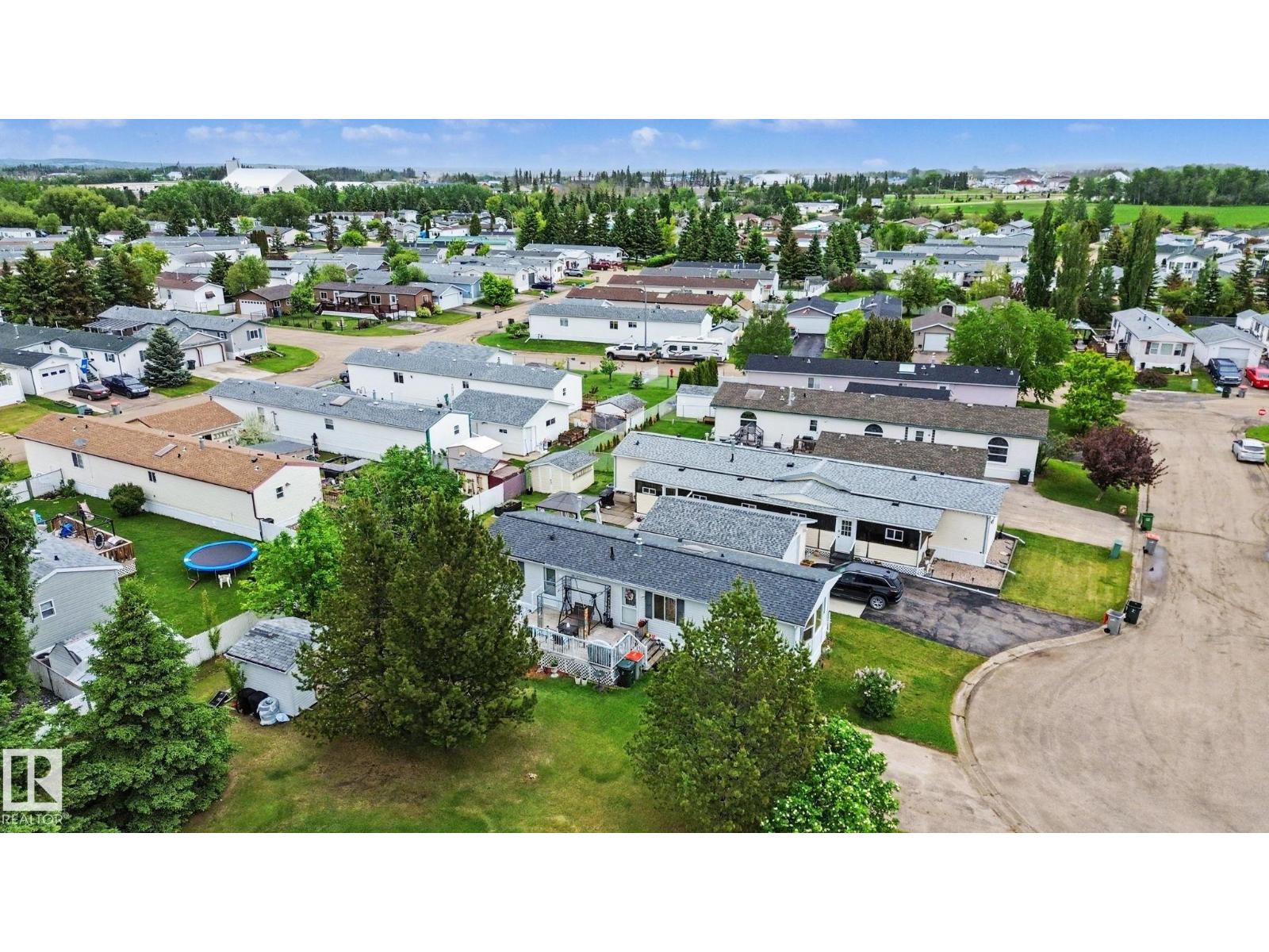 #179 3400 48 ST - 41