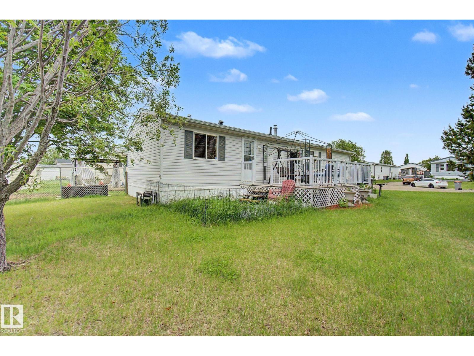 #179 3400 48 ST - 36