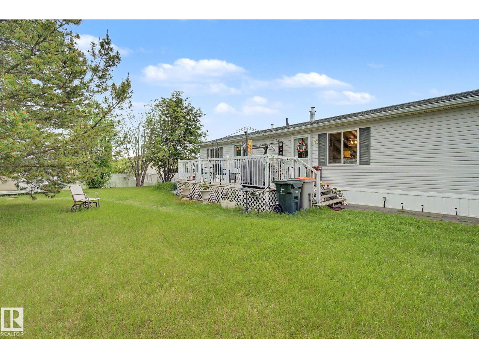 #179 3400 48 ST - 34