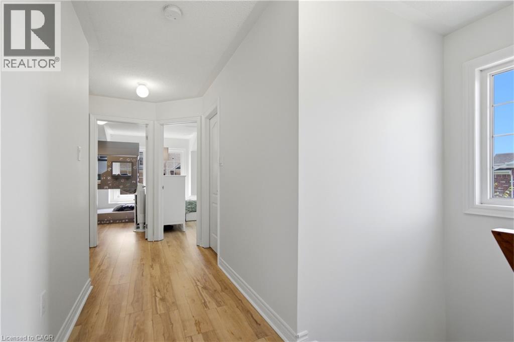7211 TRIUMPH Lane - 24