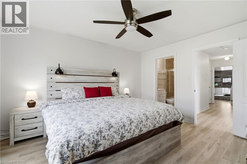 7211 TRIUMPH Lane - 26