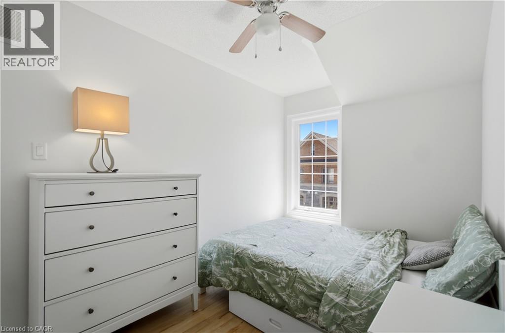 7211 TRIUMPH Lane - 29