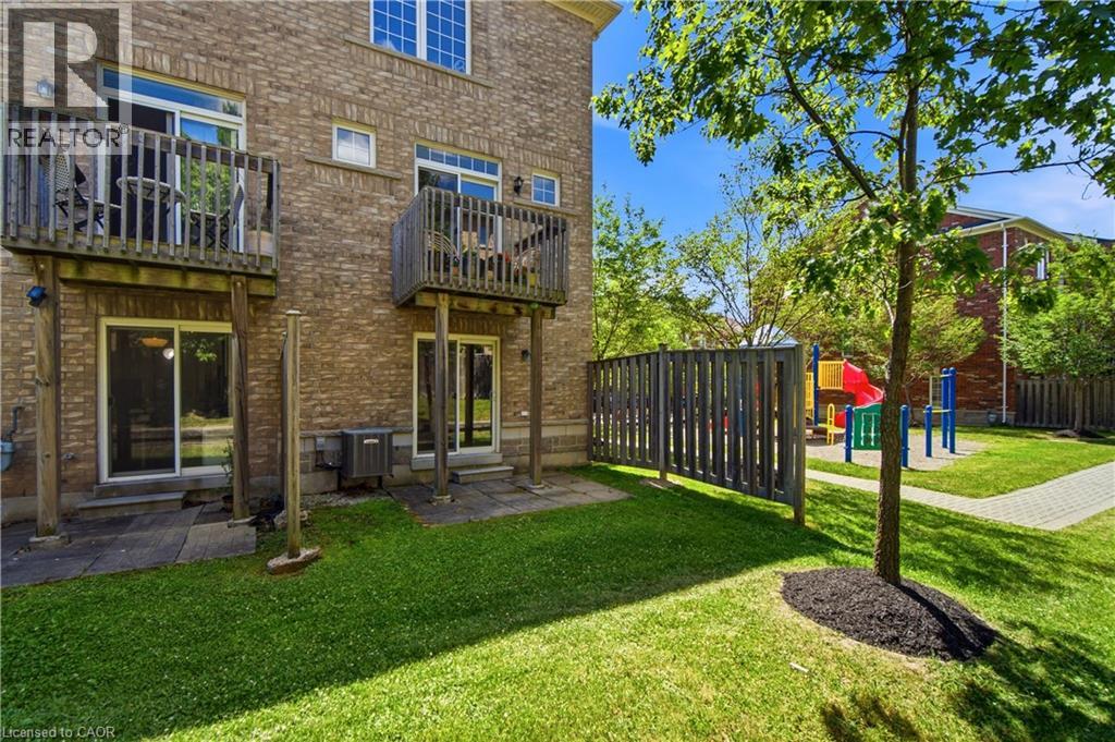 7211 TRIUMPH Lane - 39