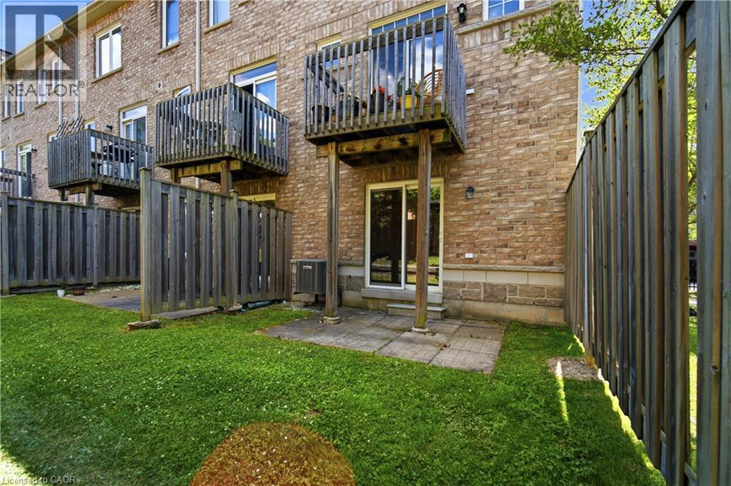7211 TRIUMPH Lane - 41