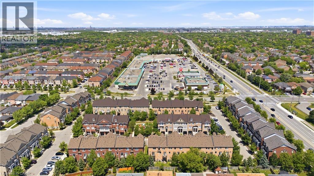 7211 TRIUMPH Lane - 49