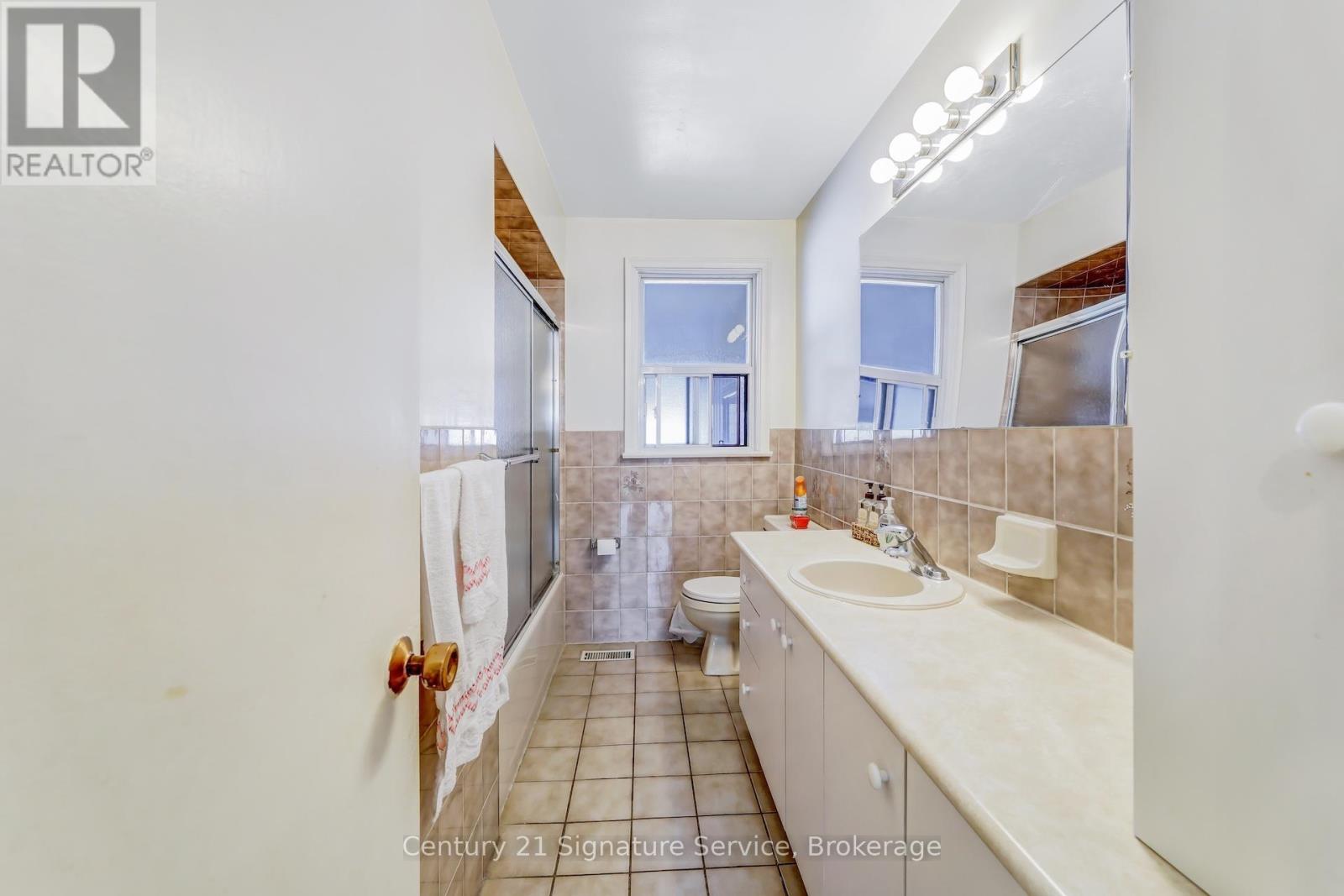 8026 MAYFIELD ROAD - 12