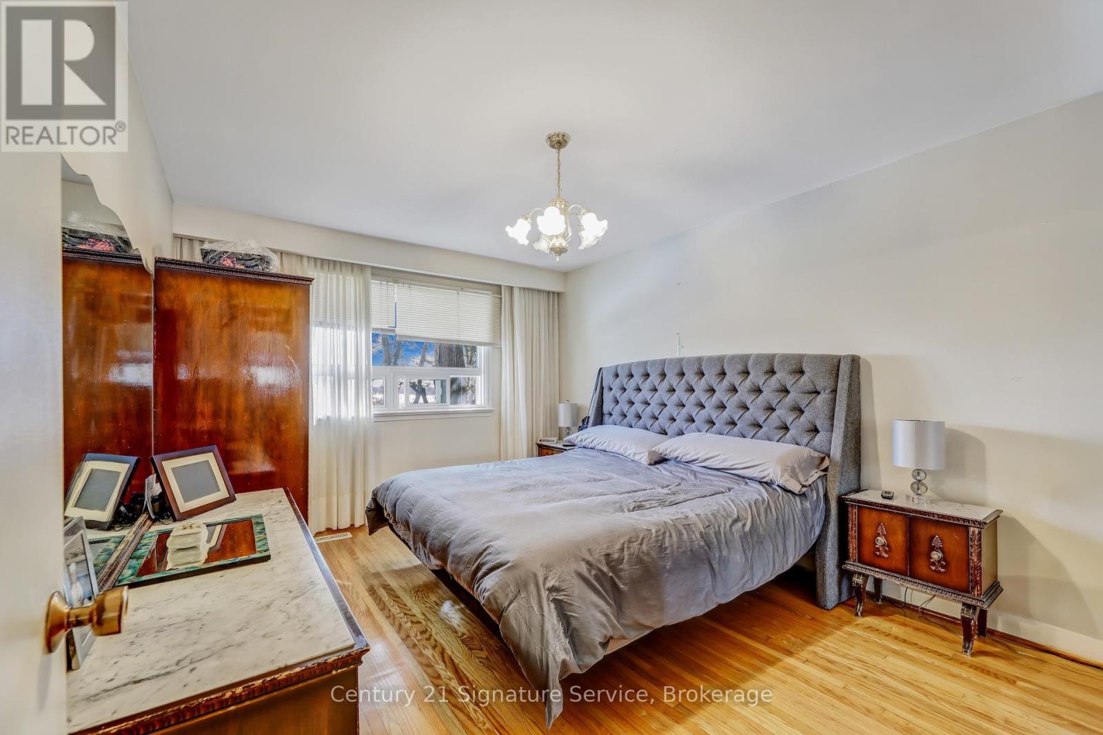 8026 MAYFIELD ROAD - 16