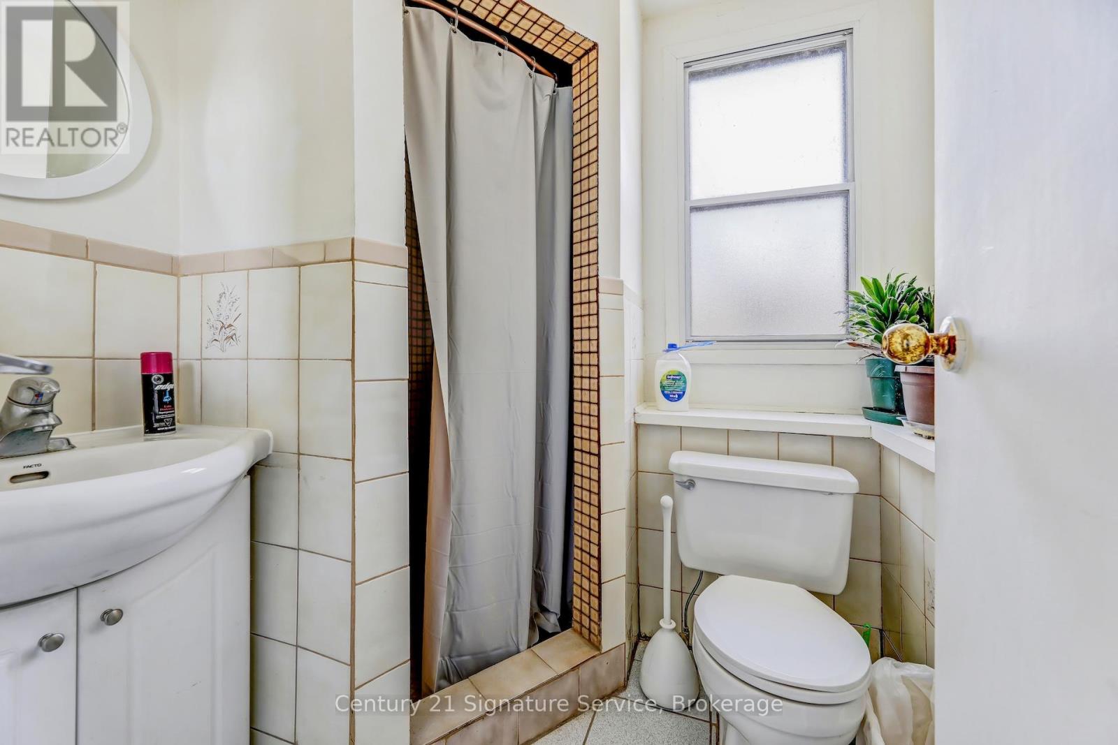 8026 MAYFIELD ROAD - 26