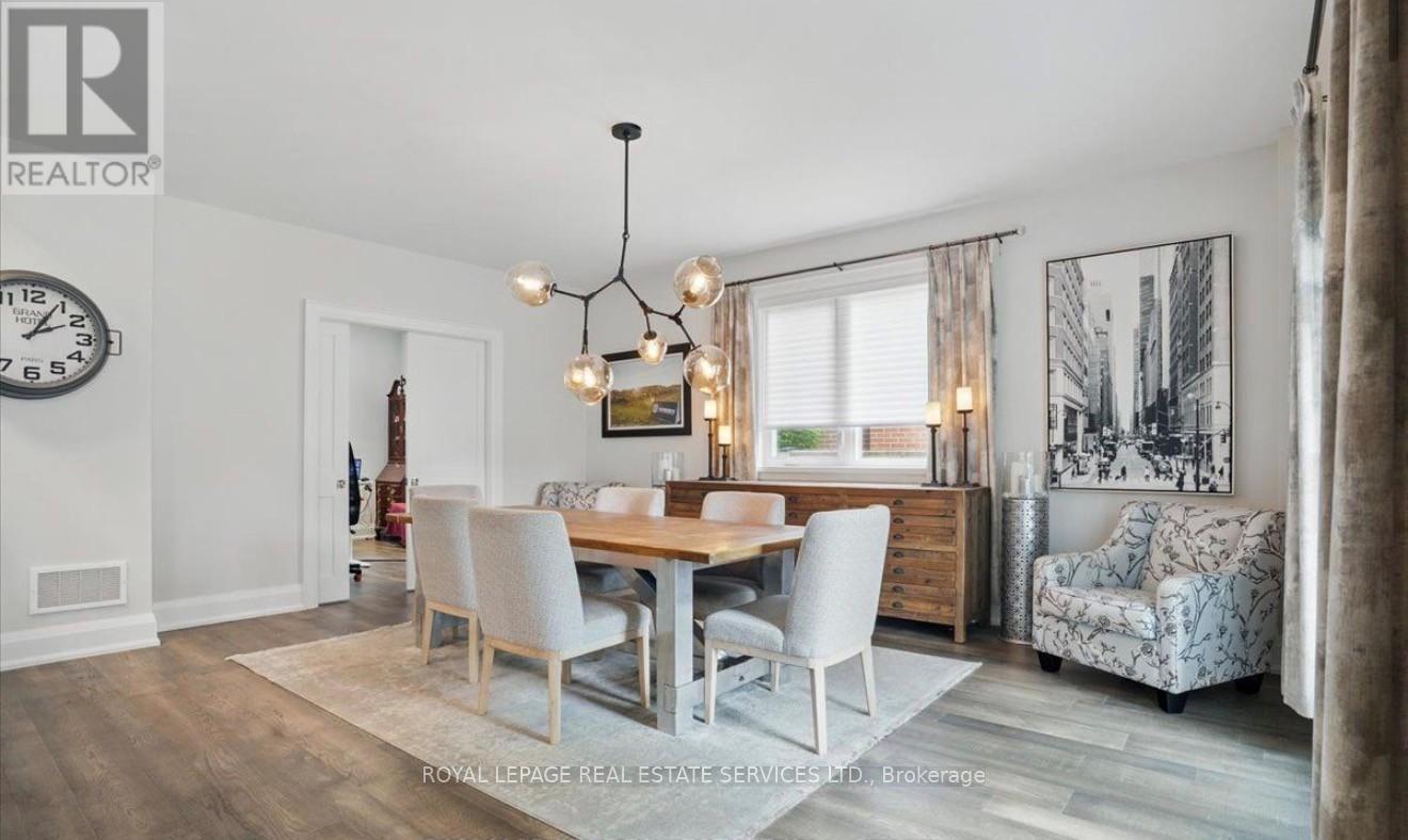 2163 DEYNCOURT DRIVE - 14