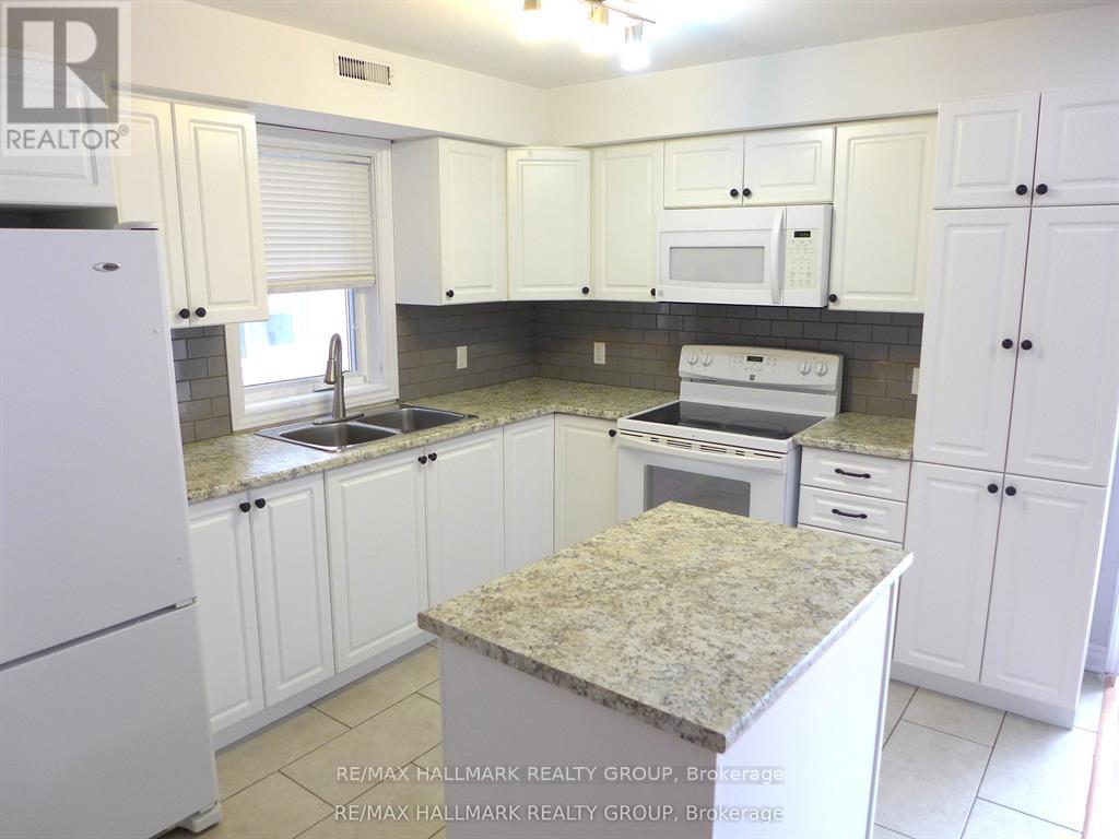 1 Bed, 1 Bath Multi-Family for Rent in Ottawa – 3 – 216 CARILLON STREET, Ottawa – MLS# X13450662 - Image 8