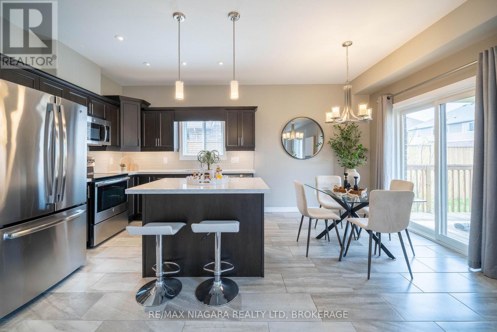 9385 EAGLE RIDGE DRIVE - 14