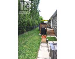 13 Kellestine Drive, Strathroy Caradoc, ON N7G0C5 Photo 32