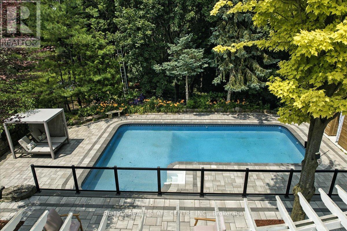 29 CURRIE DRIVE - 42