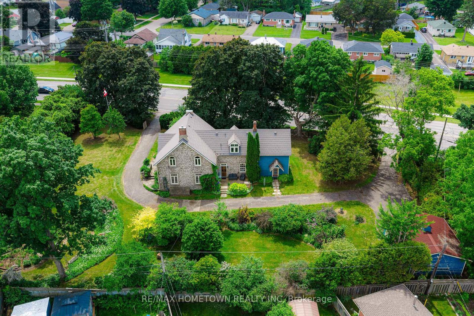 301 NORTH AUGUSTA ROAD - 1