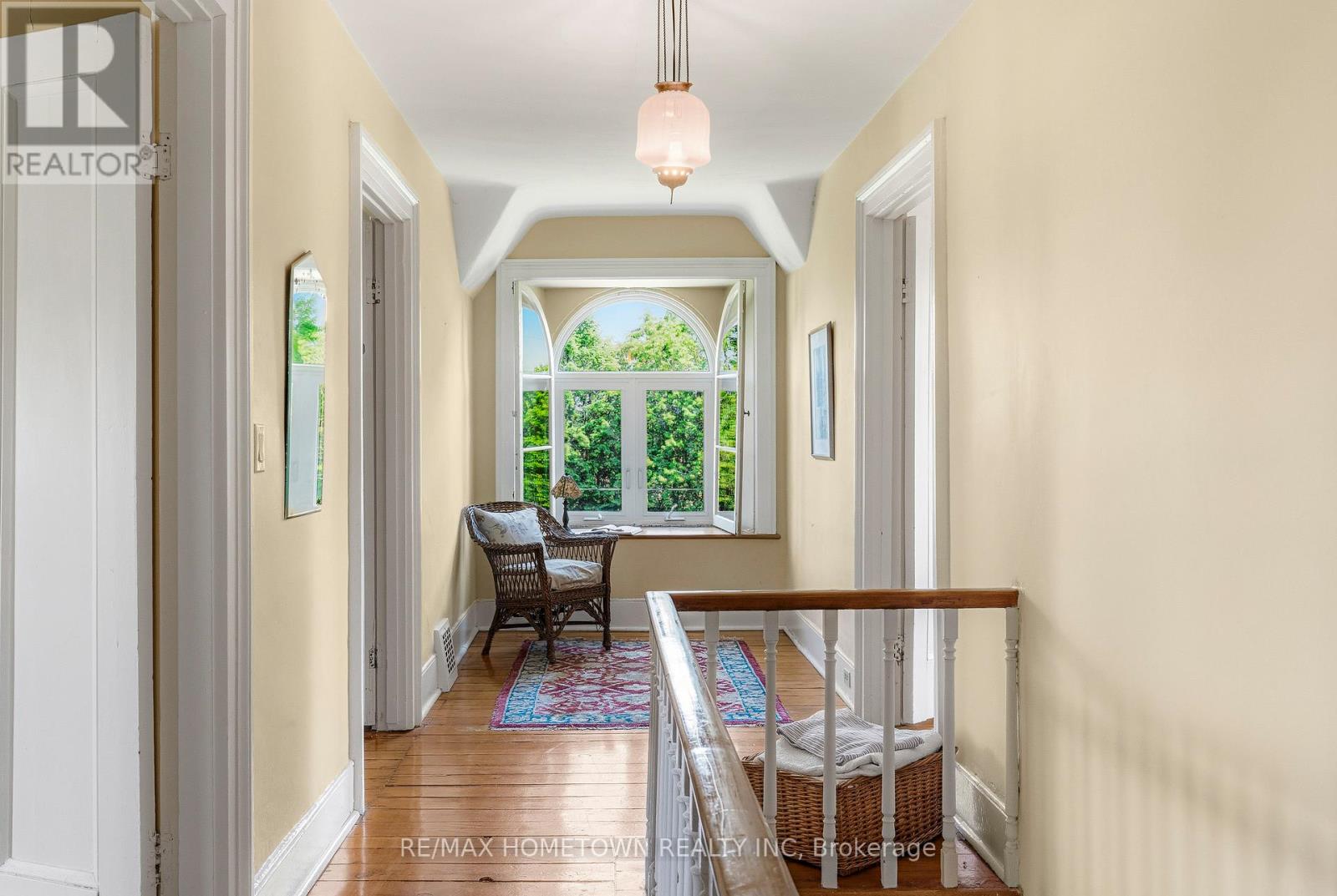 301 NORTH AUGUSTA ROAD - 27