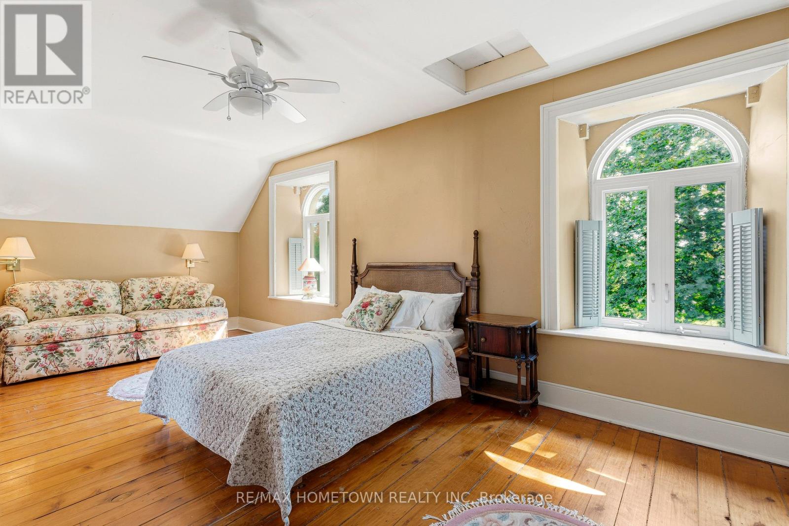 301 NORTH AUGUSTA ROAD - 31
