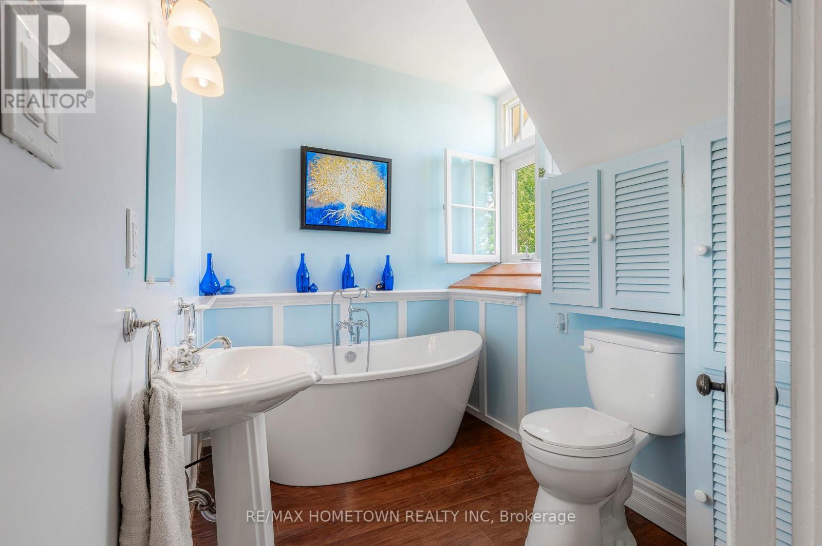 301 NORTH AUGUSTA ROAD - 33