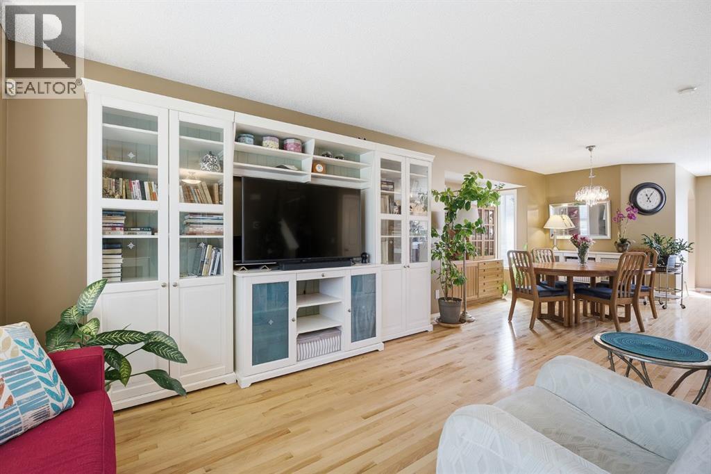 157 Cranberry Square SE - 3