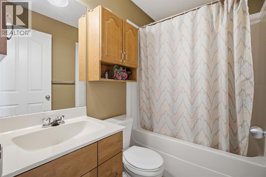 157 Cranberry Square SE - 22