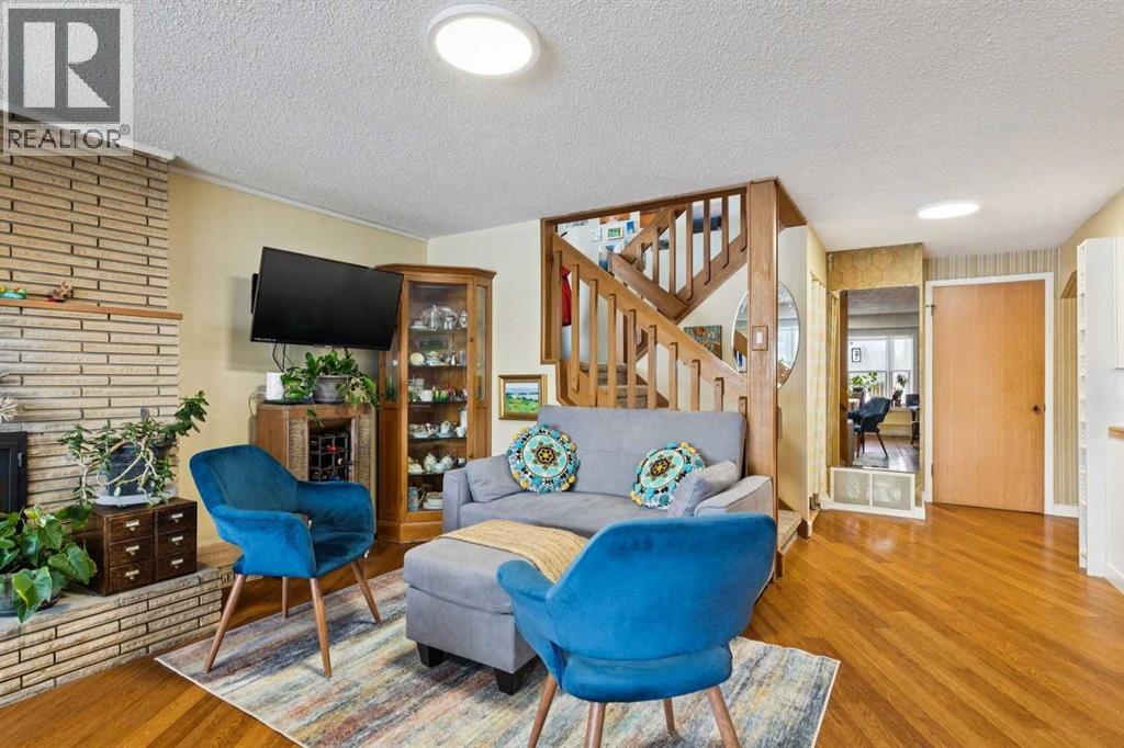3232 15 Street NW - 26