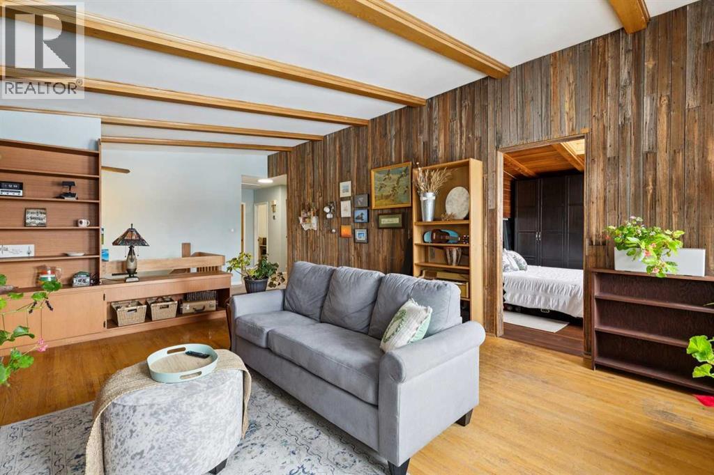 3232 15 Street NW - 6