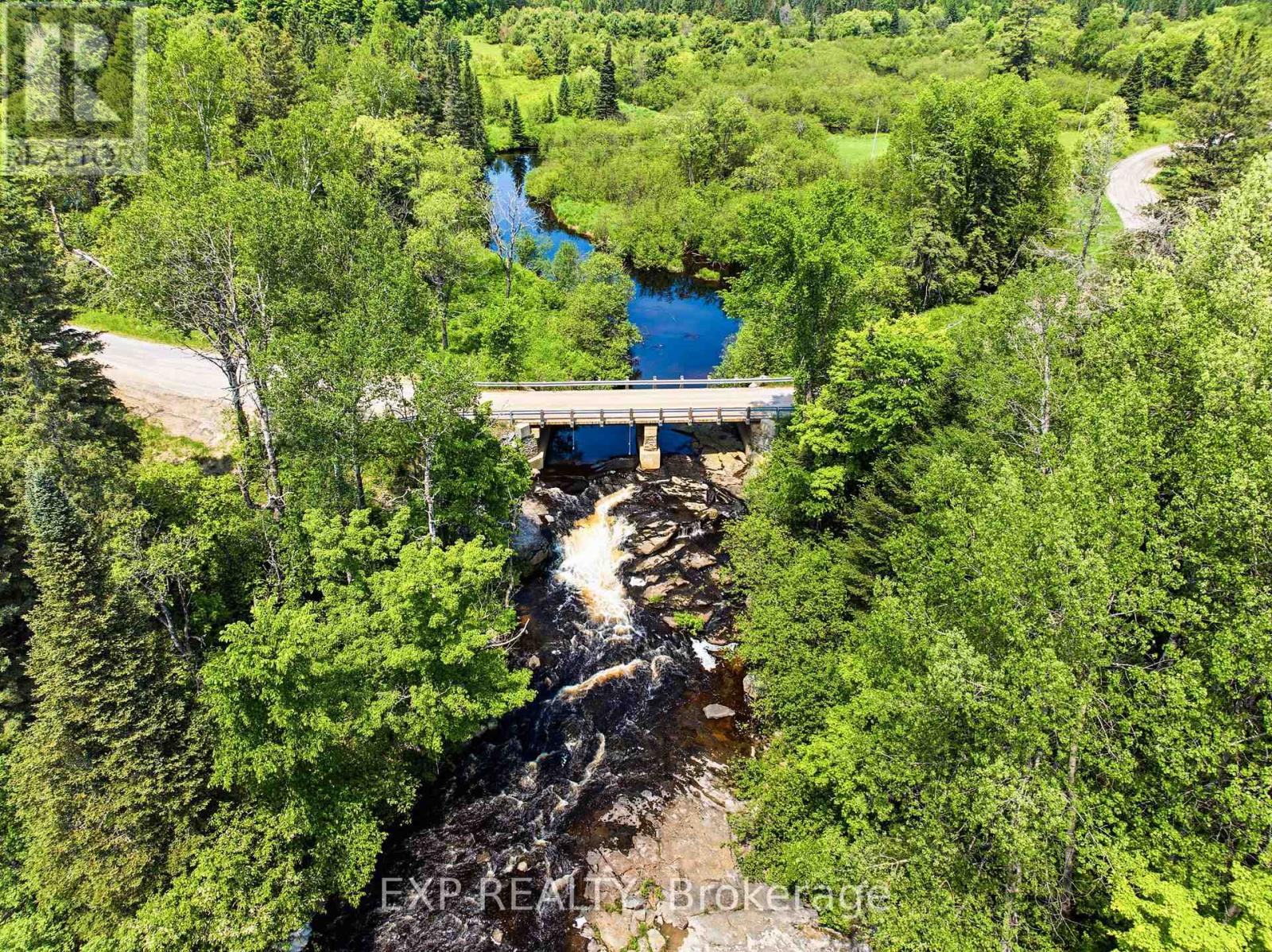 1524 HEKKLA ROAD - 44