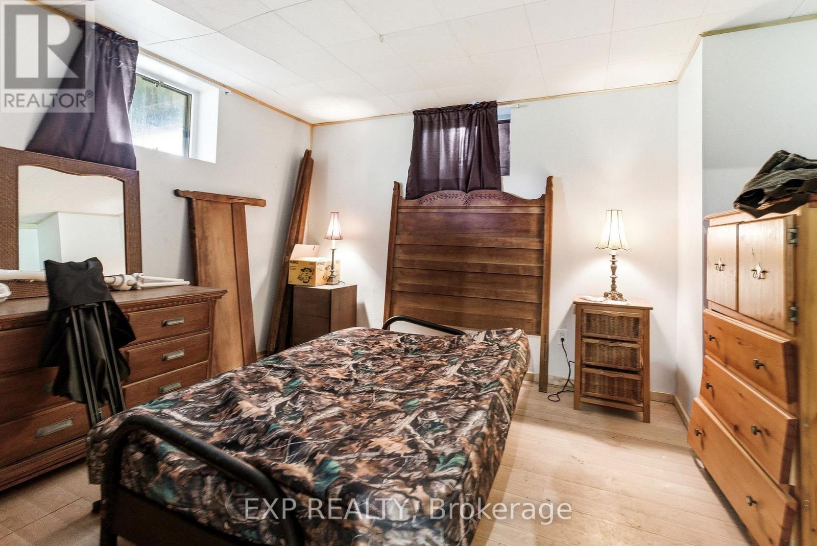 1524 HEKKLA ROAD - 17
