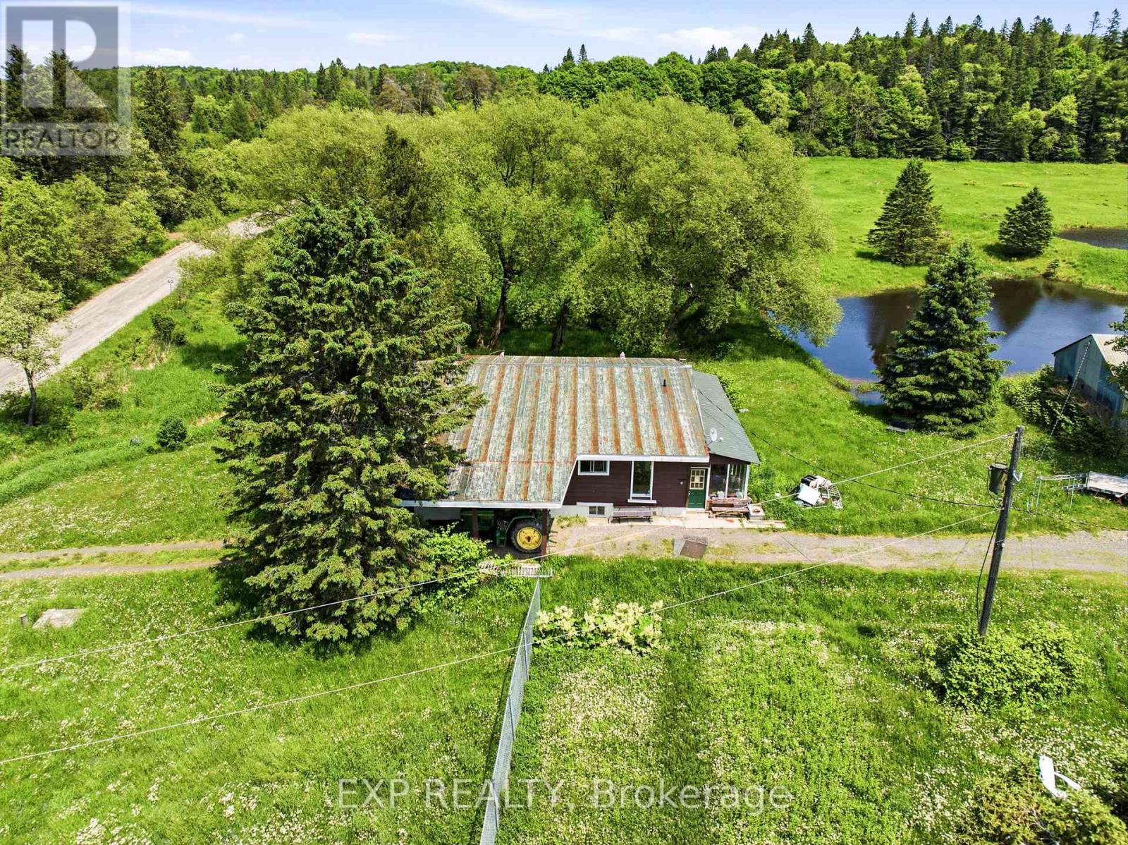 1524 HEKKLA ROAD - 33