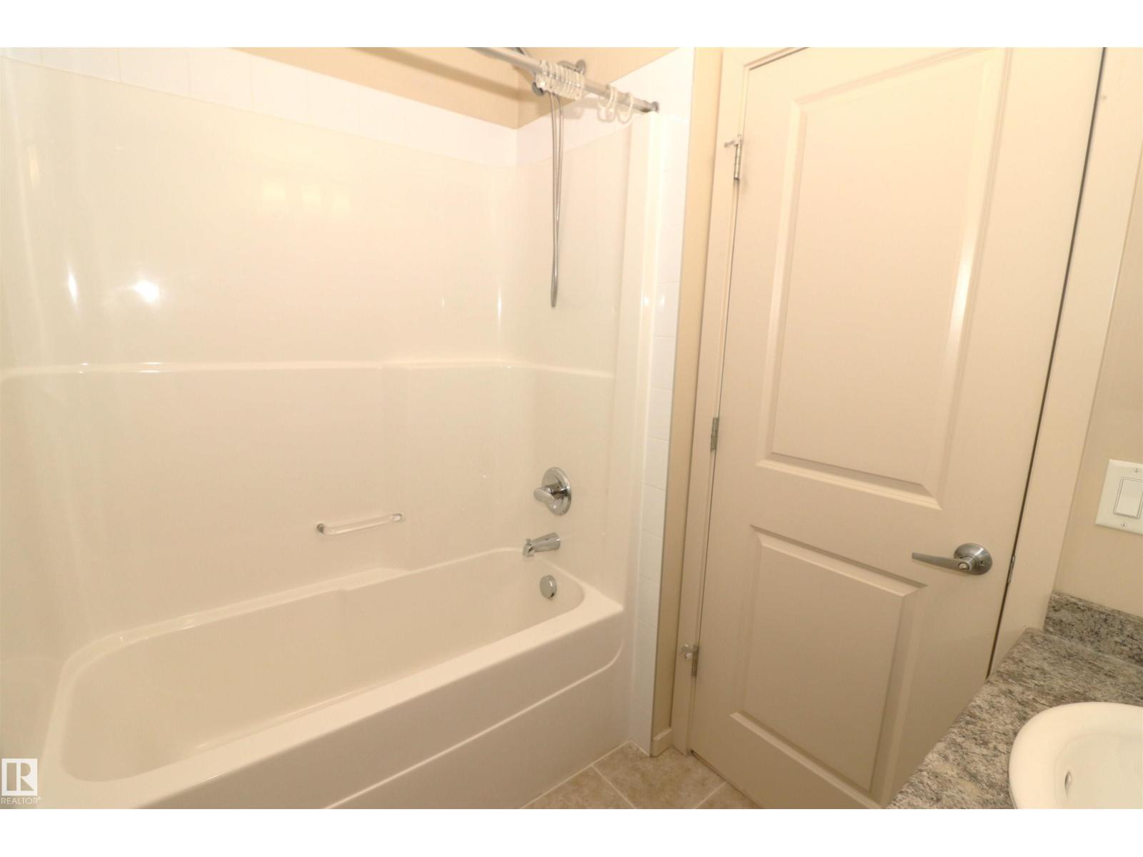 #202 340 WINDERMERE RD NW - 25