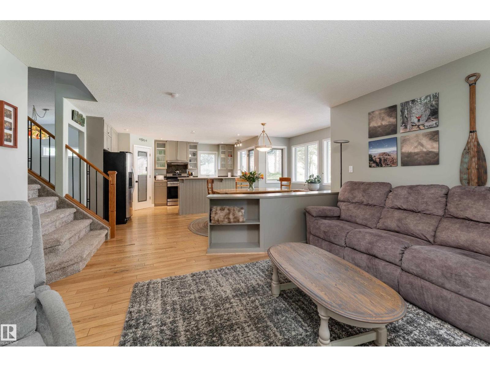 11 EMPIRE CO — photo 17