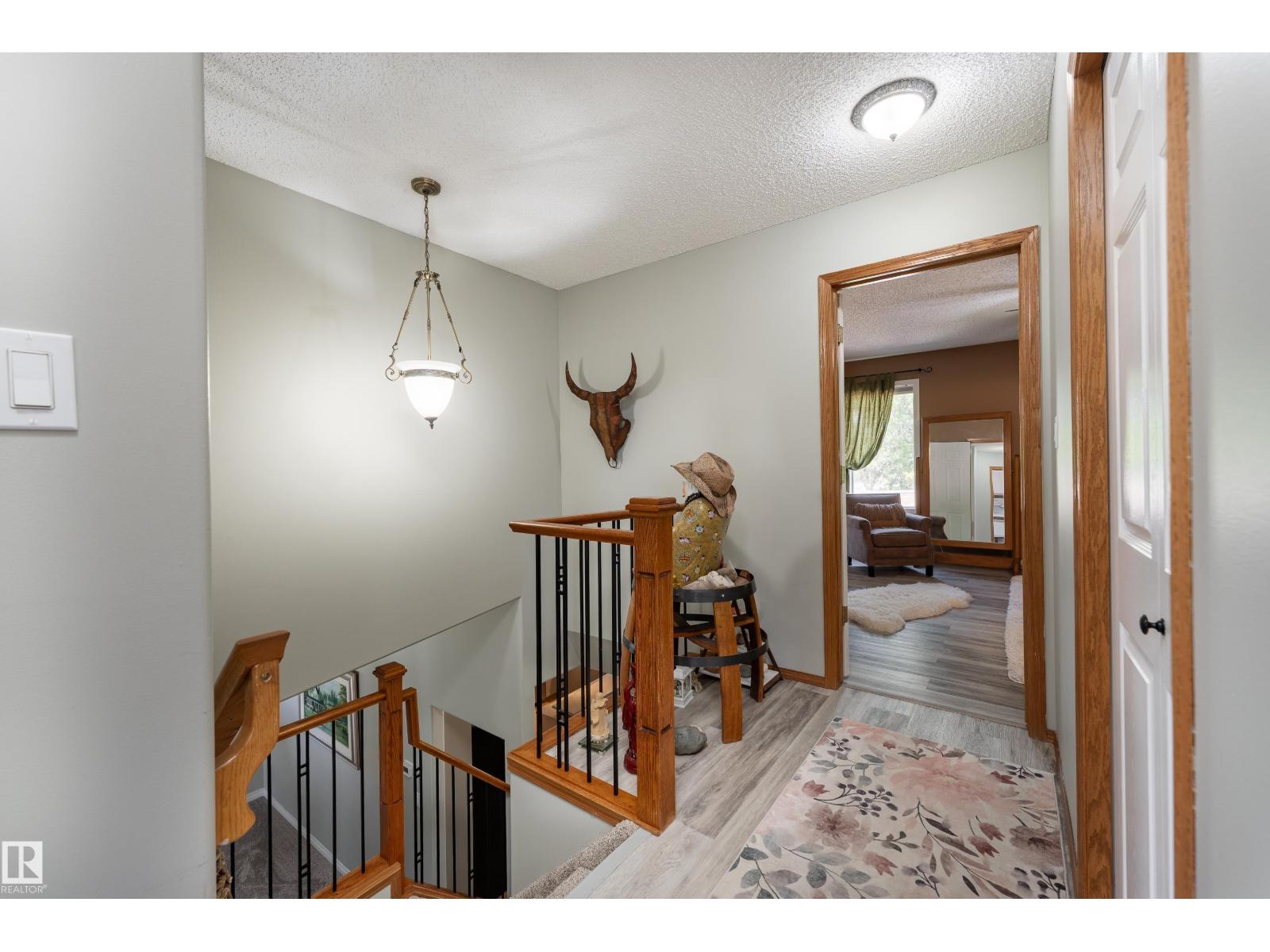 11 EMPIRE CO — photo 22