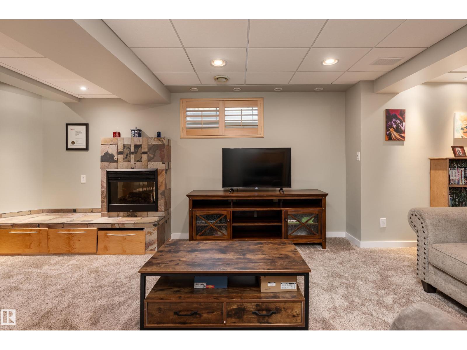 11 EMPIRE CO — photo 36