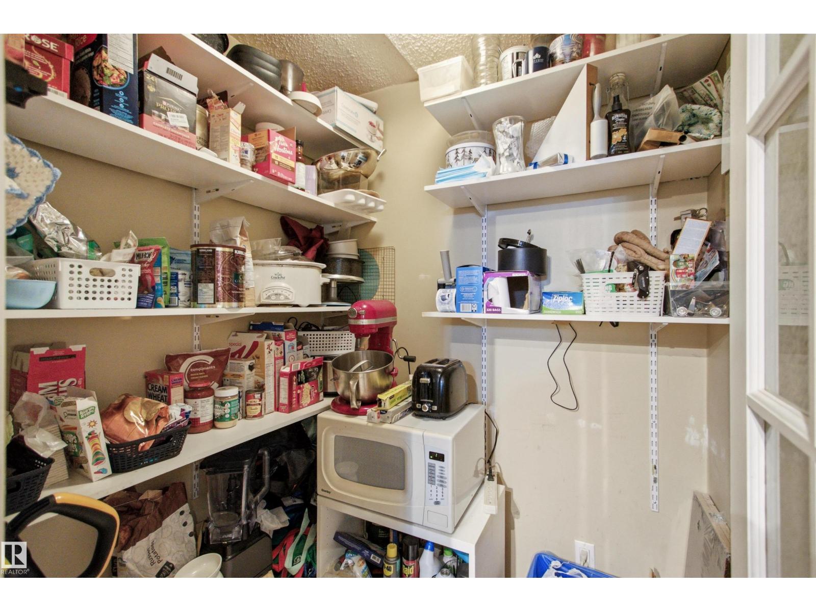 5786 172 ST NW - 11