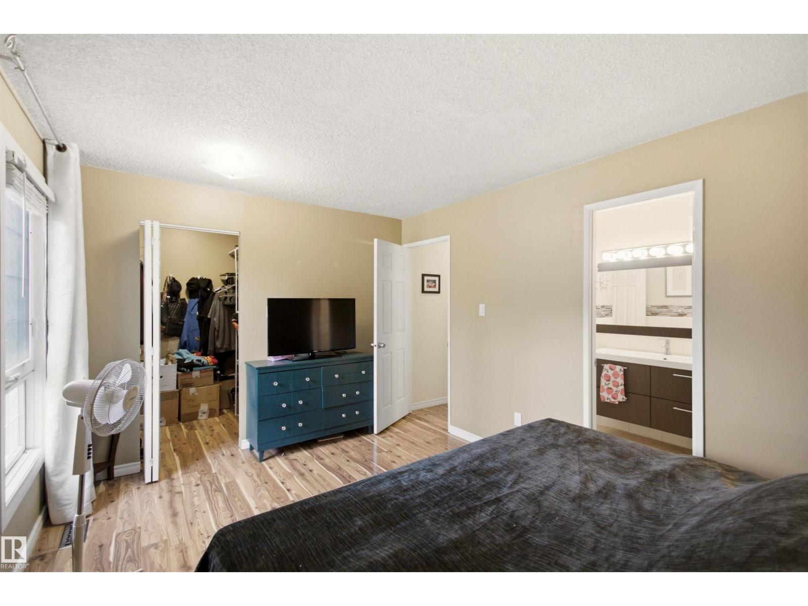 5786 172 ST NW - 15