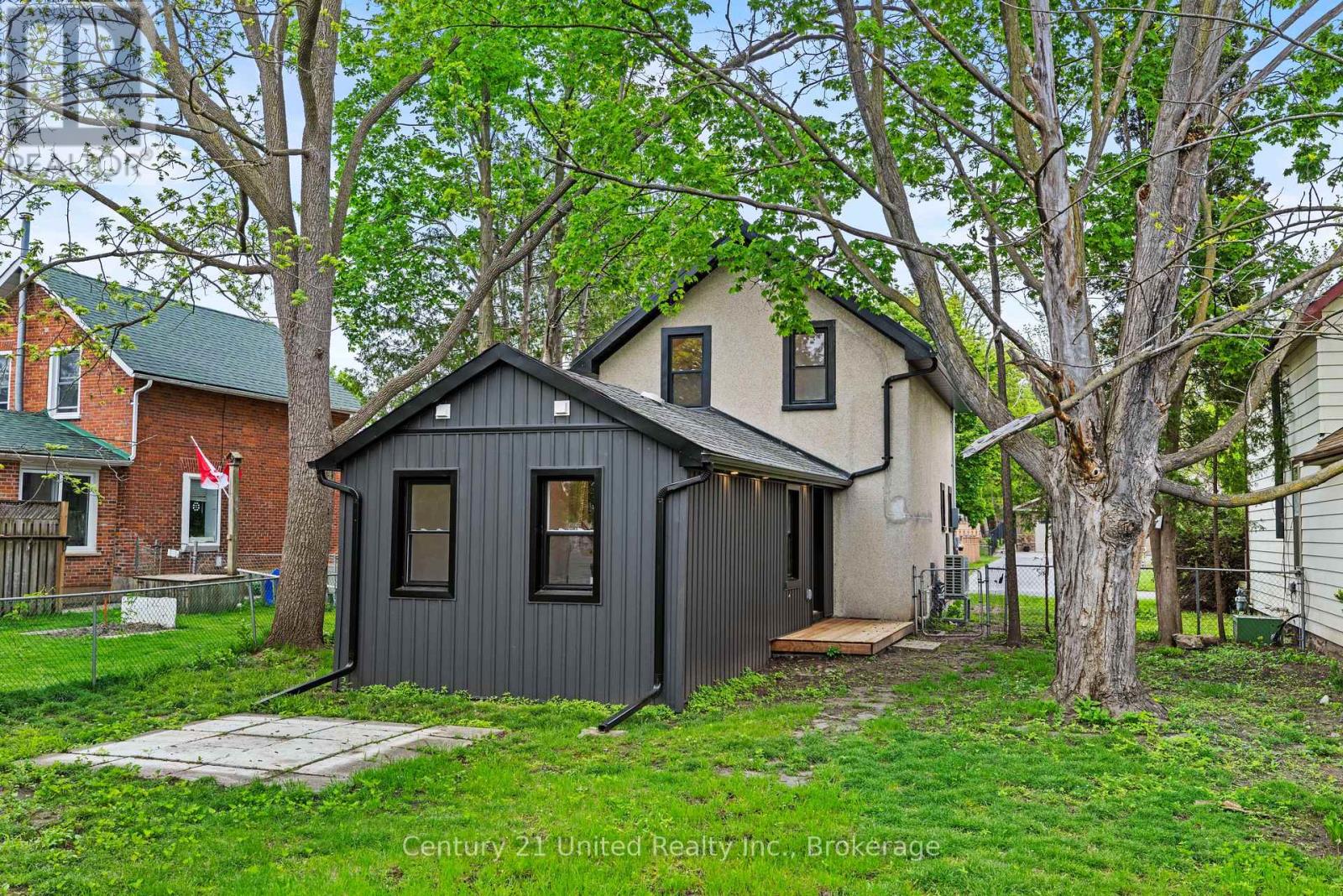 633 ROGERS STREET - 24
