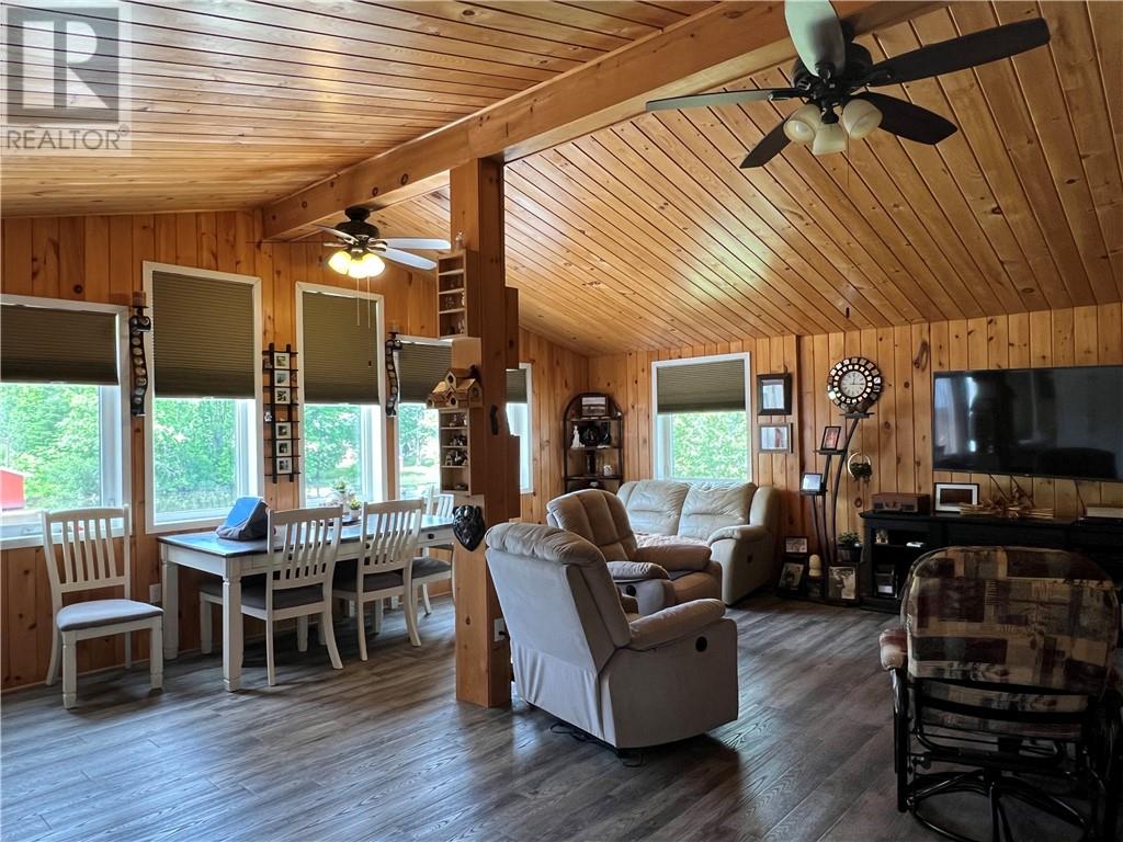 270 Clouthier Road - 6