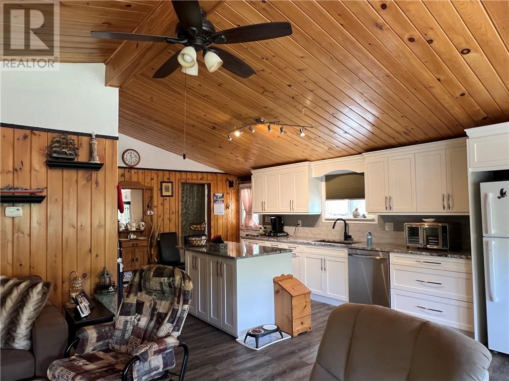 270 Clouthier Road - 8