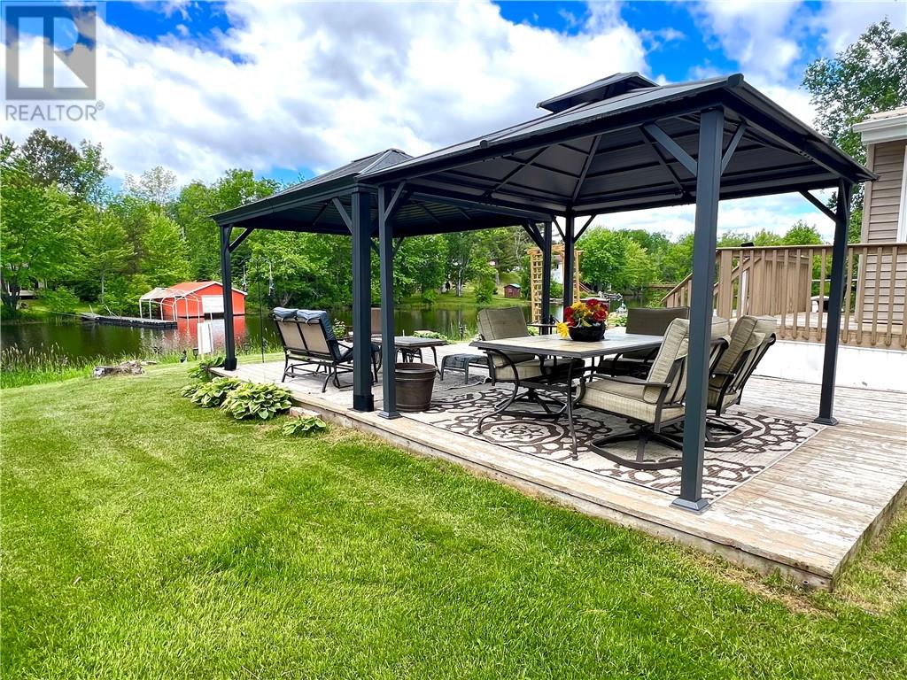 270 Clouthier Road - 38