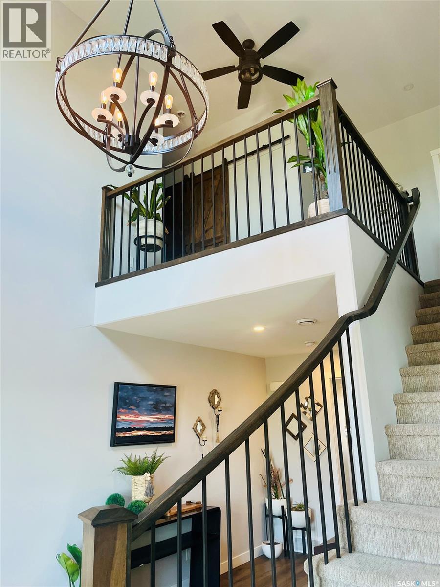 Howe Acres - 11