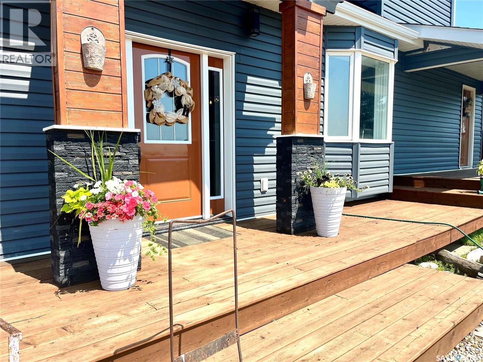 Howe Acres - 6
