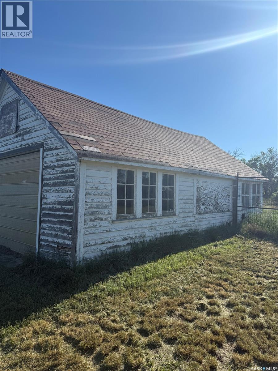 Howe Acres - 53