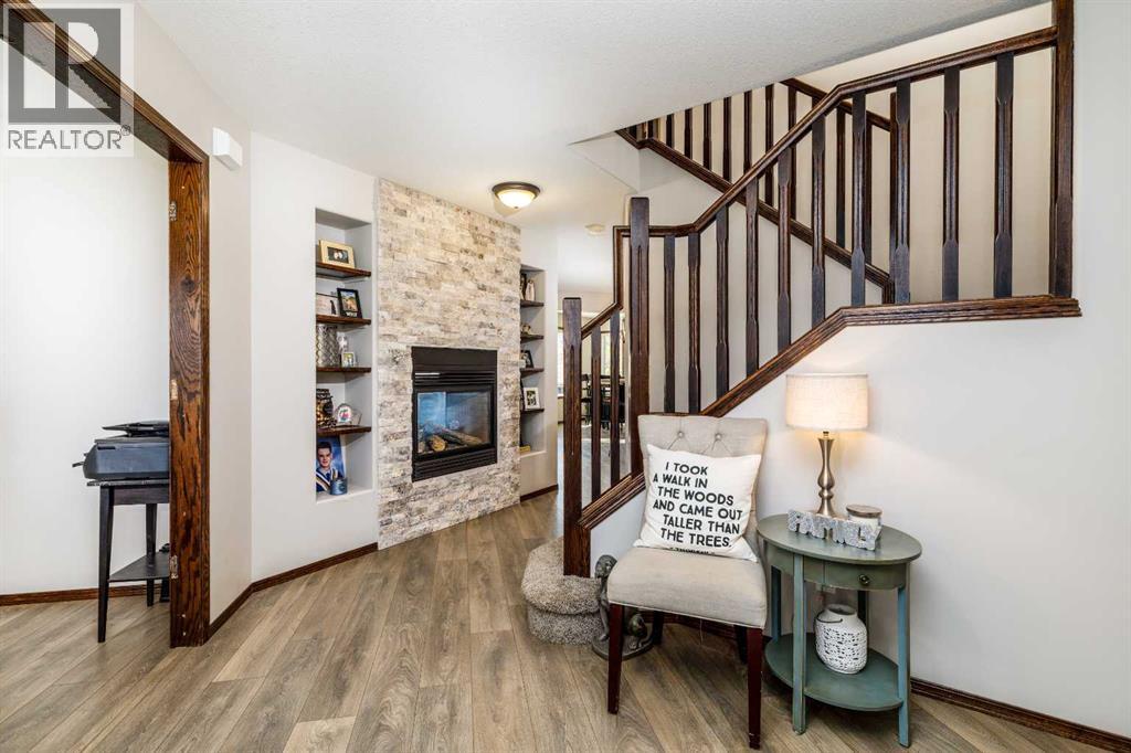 73 Lanterman Close - photo 3