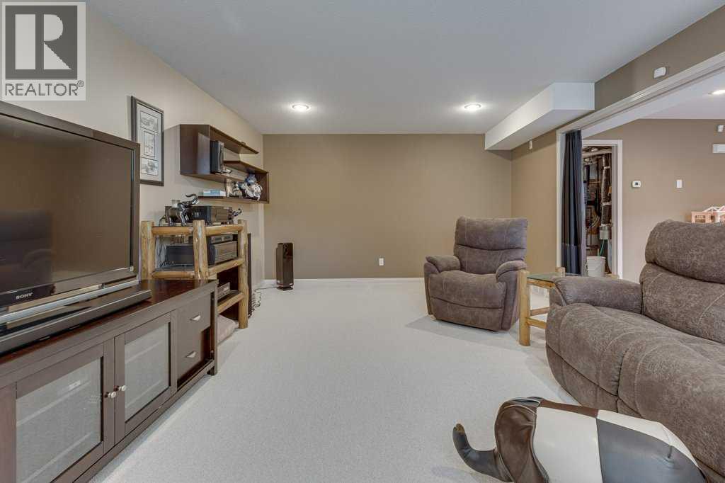 32 Duval Close — photo 32