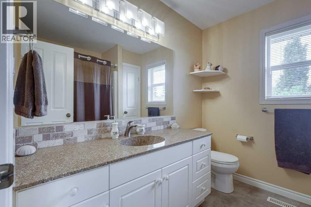 32 Duval Close — photo 12