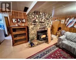 9209 Moffat Avenue, Wilmer, BC V0A1K5 Photo 15