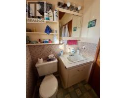 9209 Moffat Avenue, Wilmer, BC V0A1K5 Photo 26