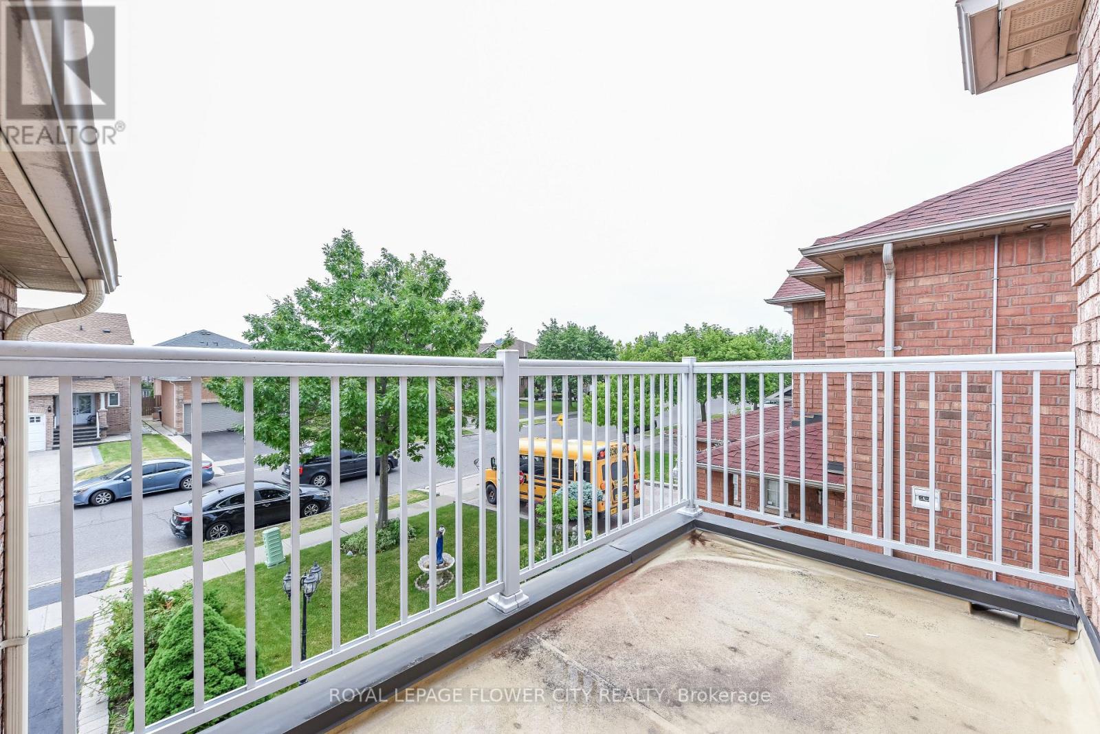 46 PERTOSA DRIVE - 23