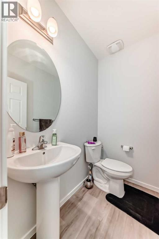 1387 148 Avenue NW - 19