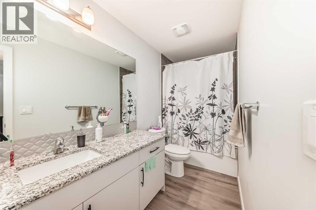 1387 148 Avenue NW - 35