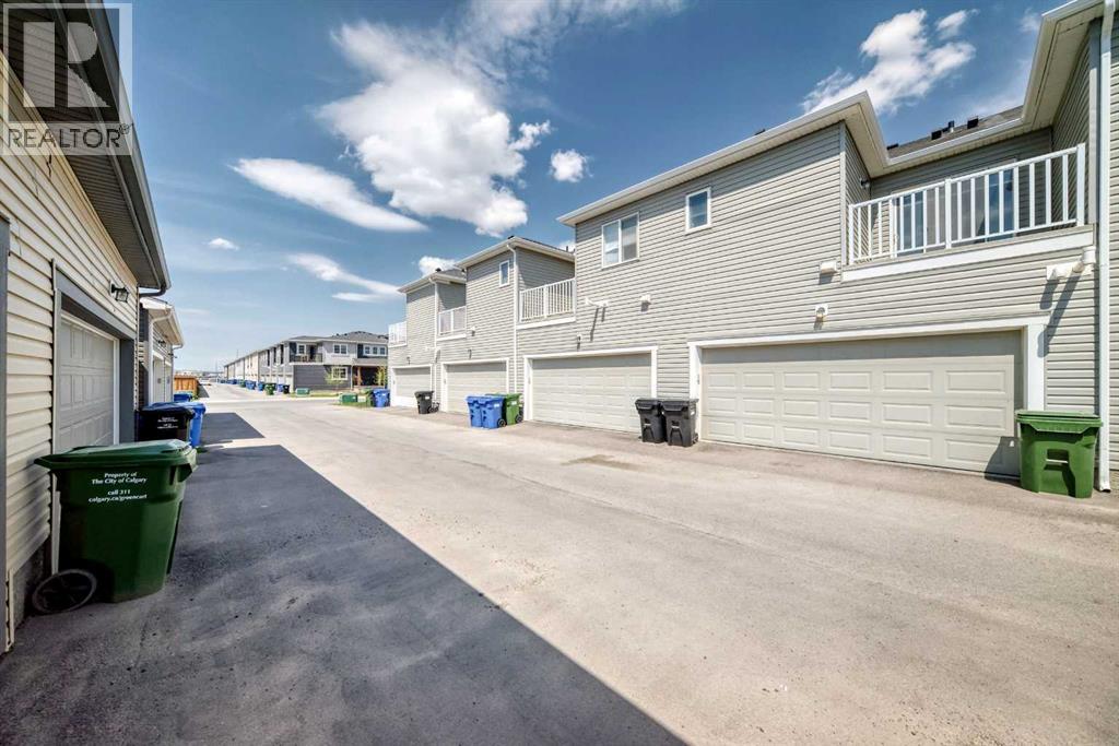 1387 148 Avenue NW - 43